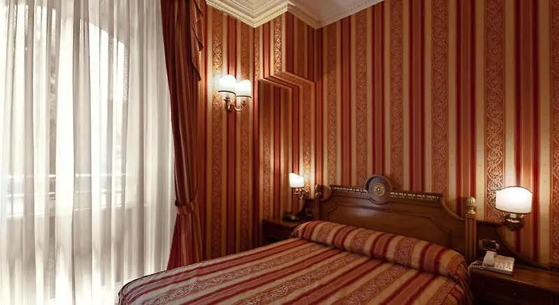 Gambrinus Hotel Rome 4*,  Italy